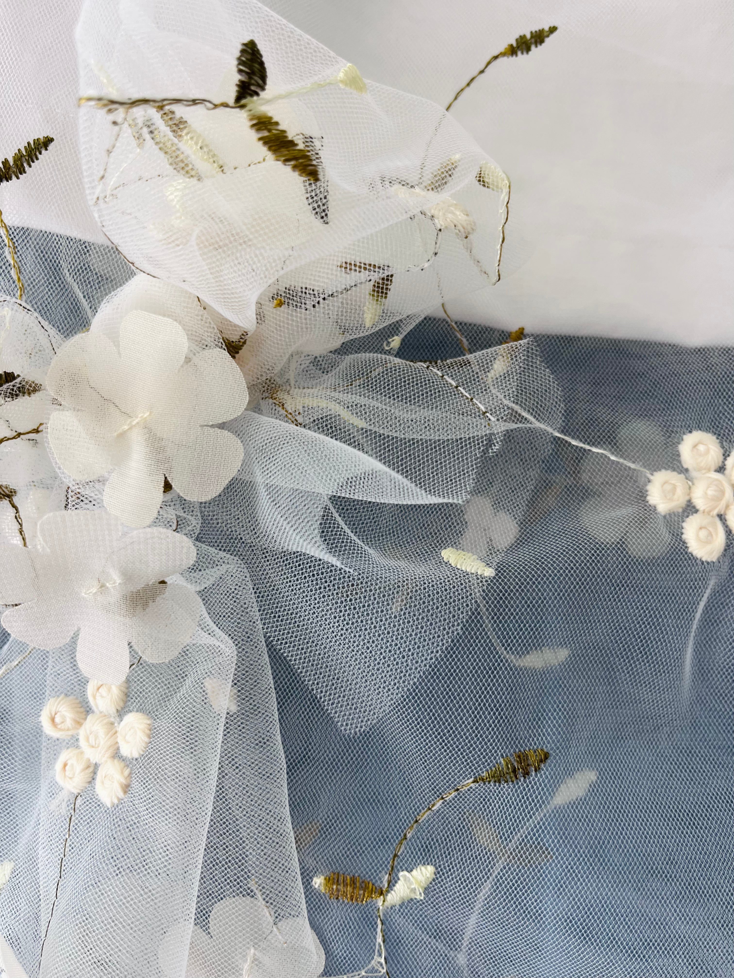 SEQUINS & FLOWERS no. 2