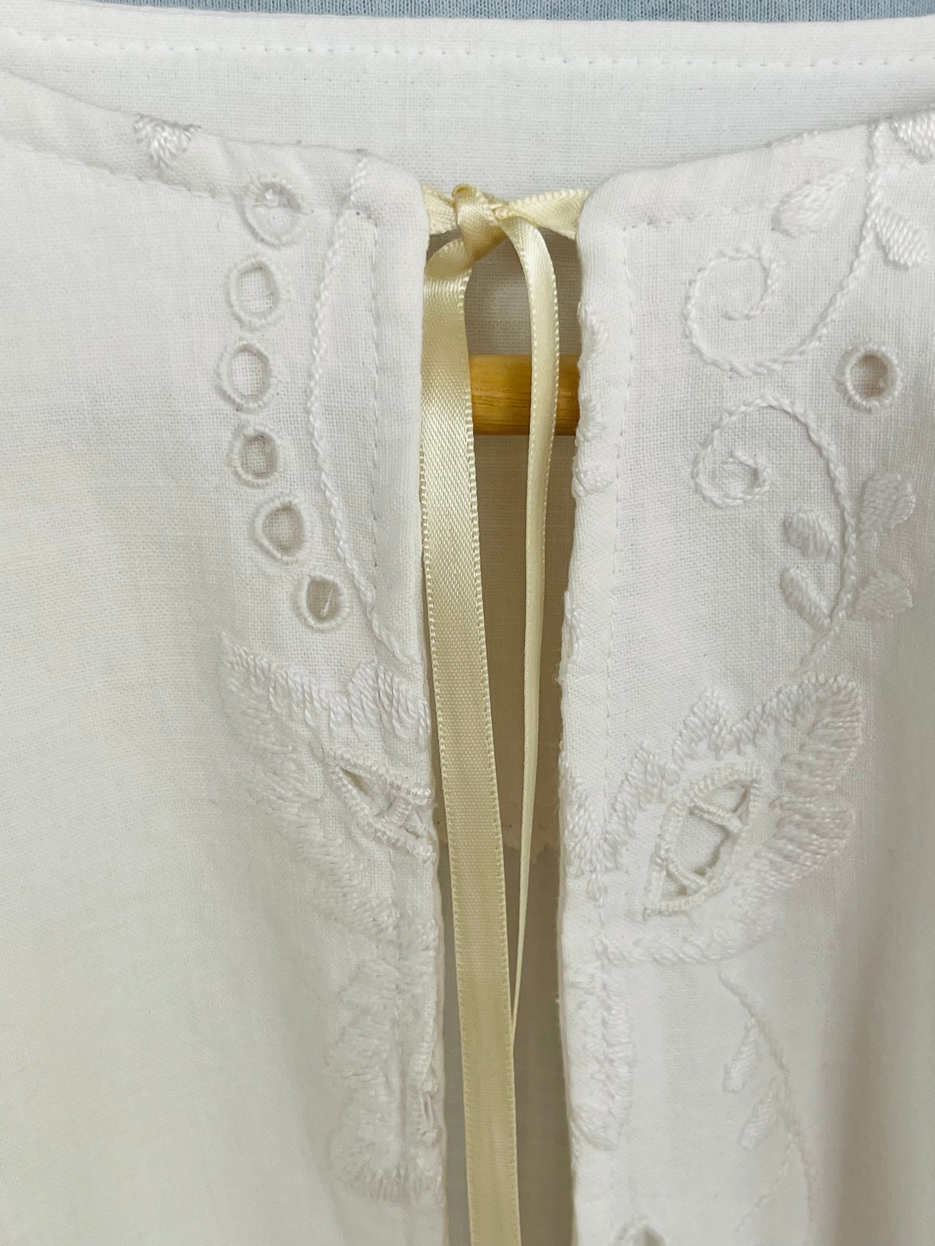WHITE LINEN no. 5