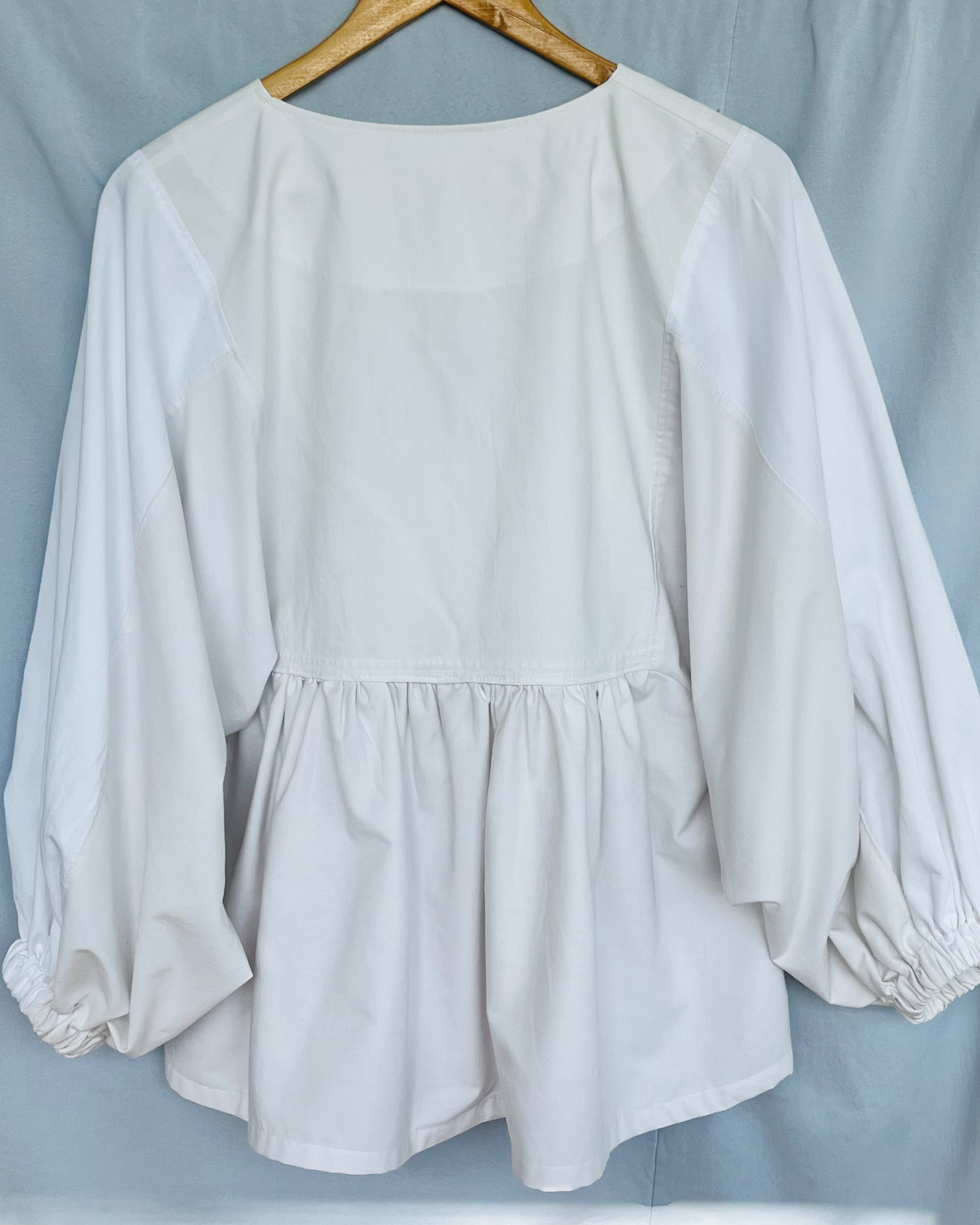 WHITE LINEN no. 1