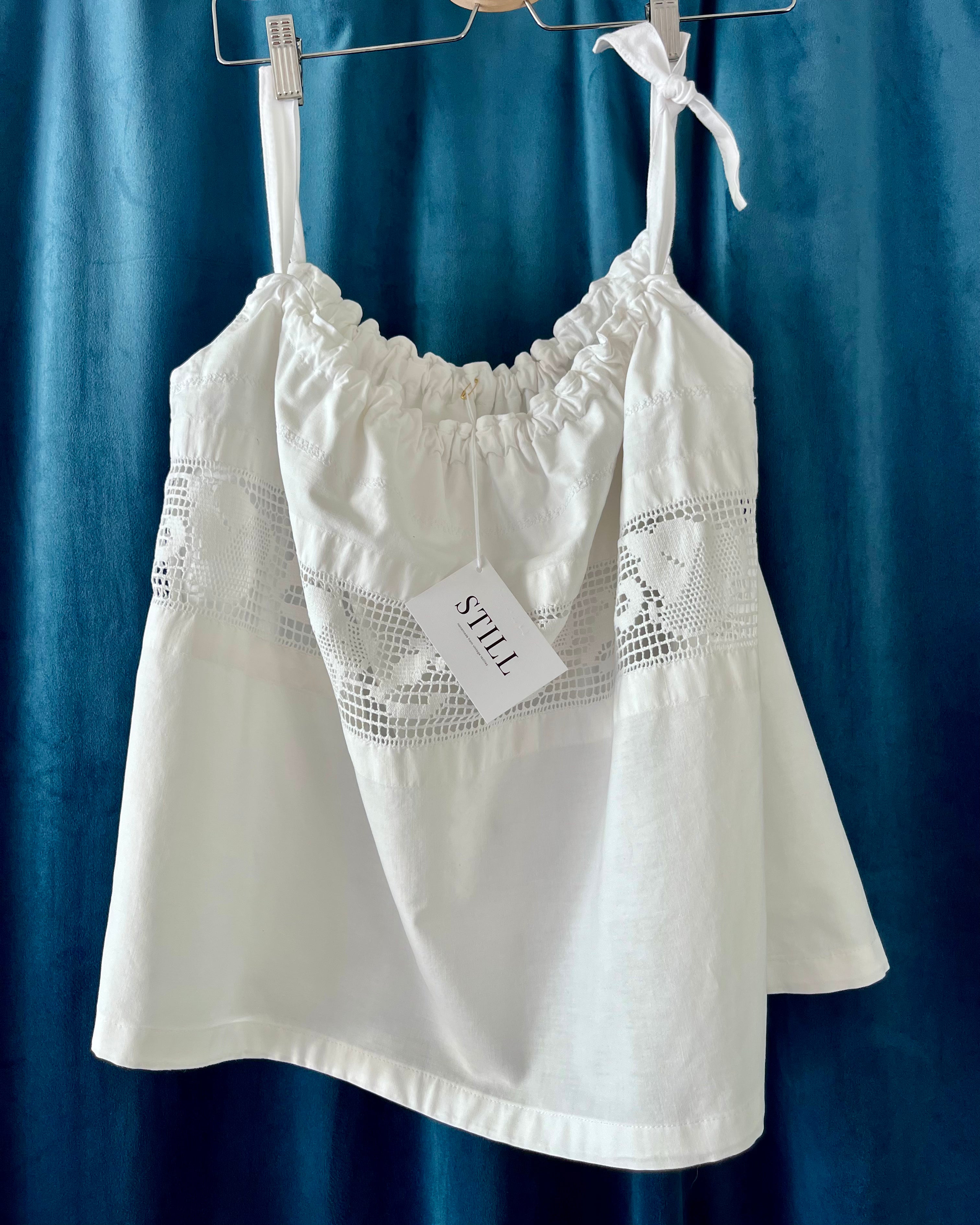 WHITE LINEN no. 13