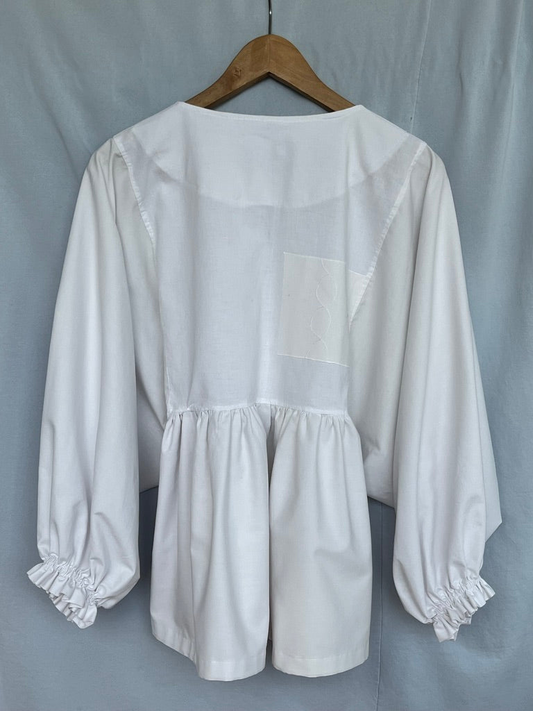 WHITE LINEN no. 8