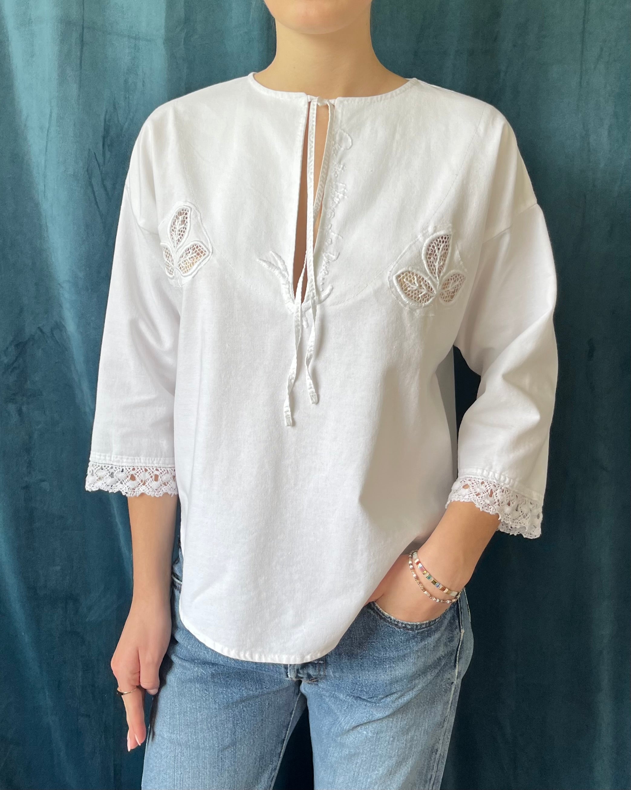 WHITE LINEN no. 10