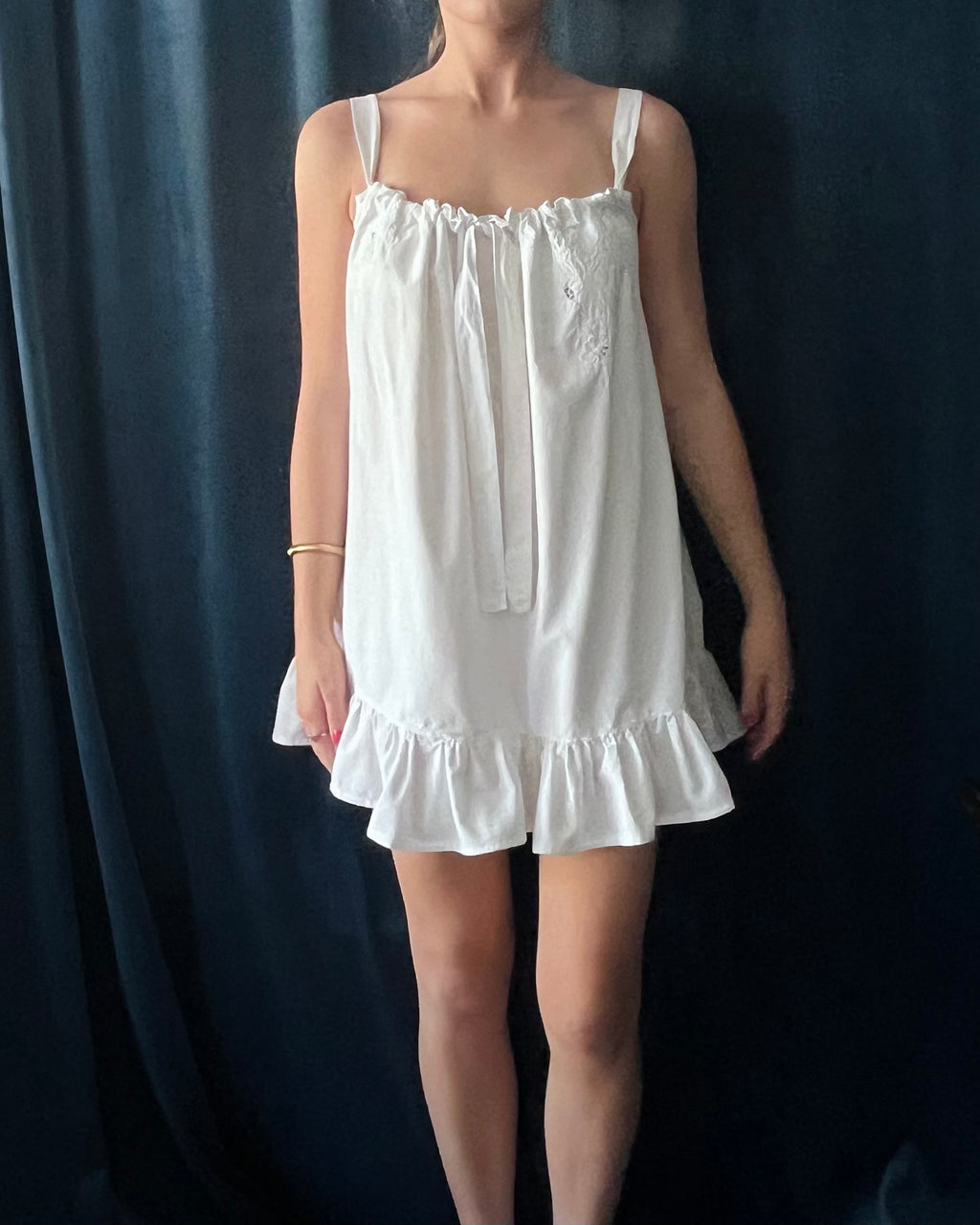 WHITE LINEN no. 14