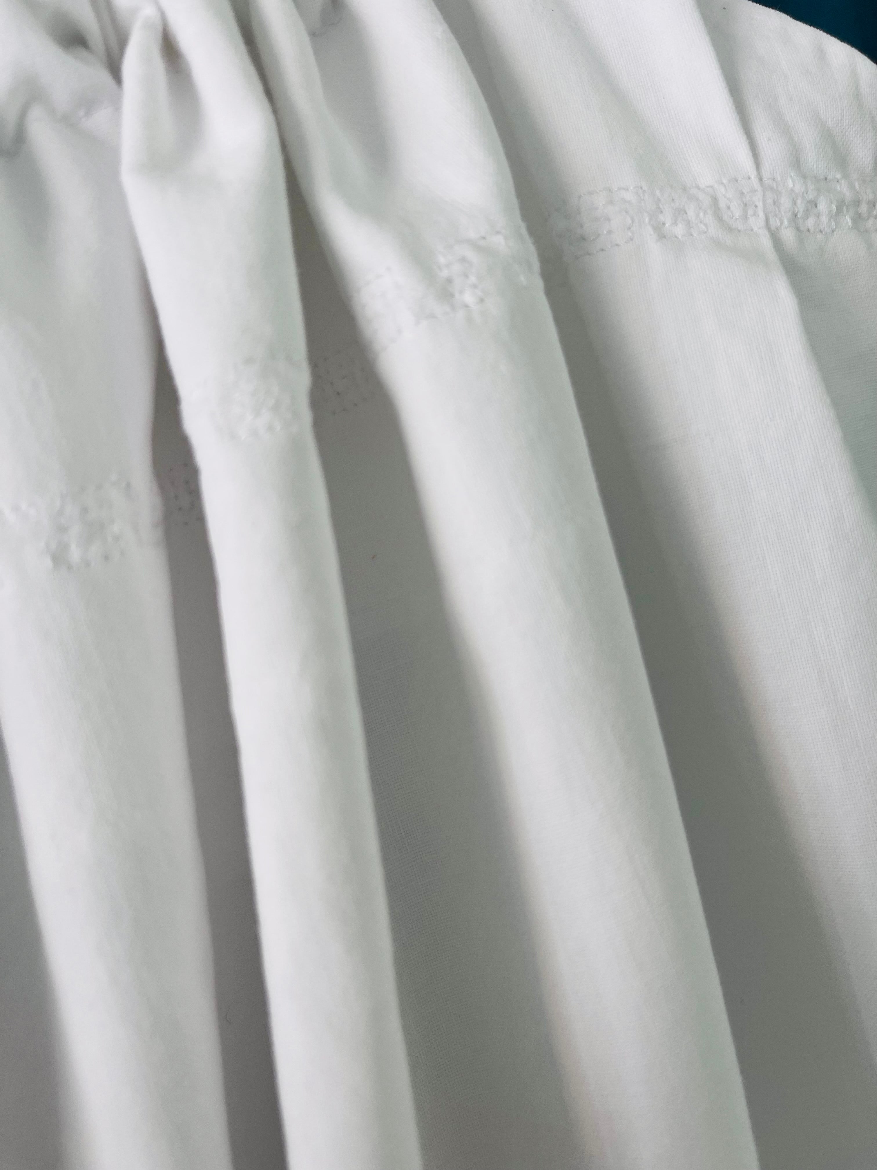 WHITE LINEN no. 14